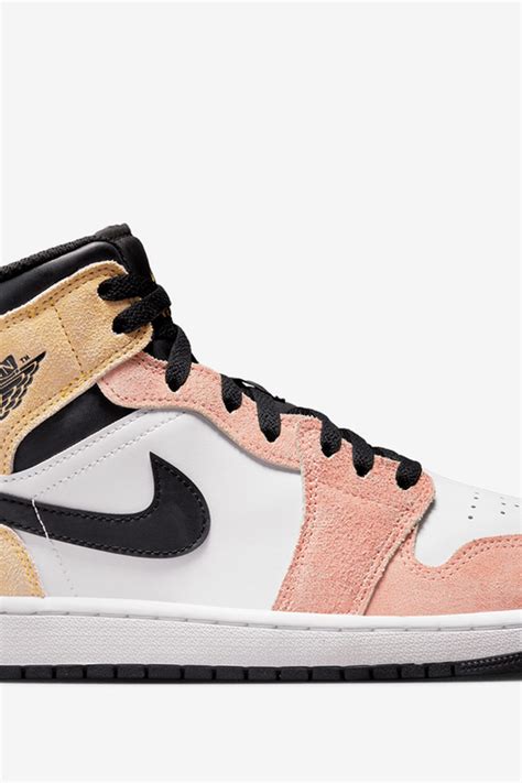 jordan 1 mid se women